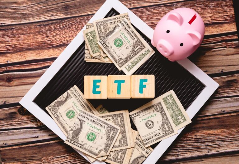 investování do ETF sebou nese i poplatky